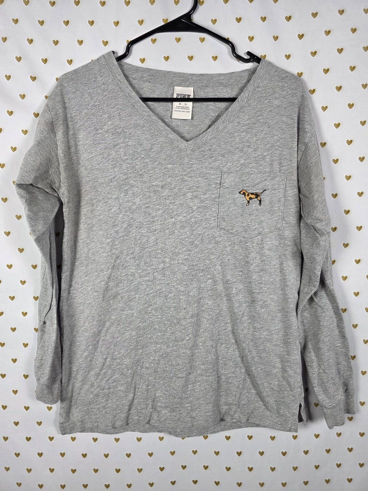 Victorias Secret PINK Leopard Cheetah Dog Logo Long Sleeve Pocket Tee XS