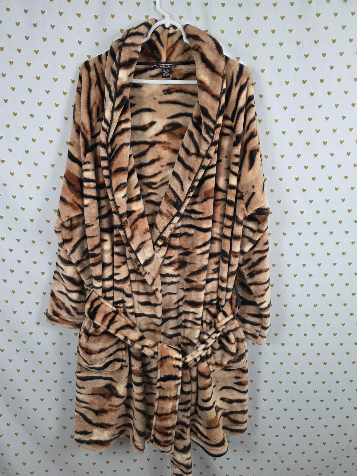 Victoria’s Secret Tiger Print Plush Robe XL XXL Animal Stripe Fleece Belted