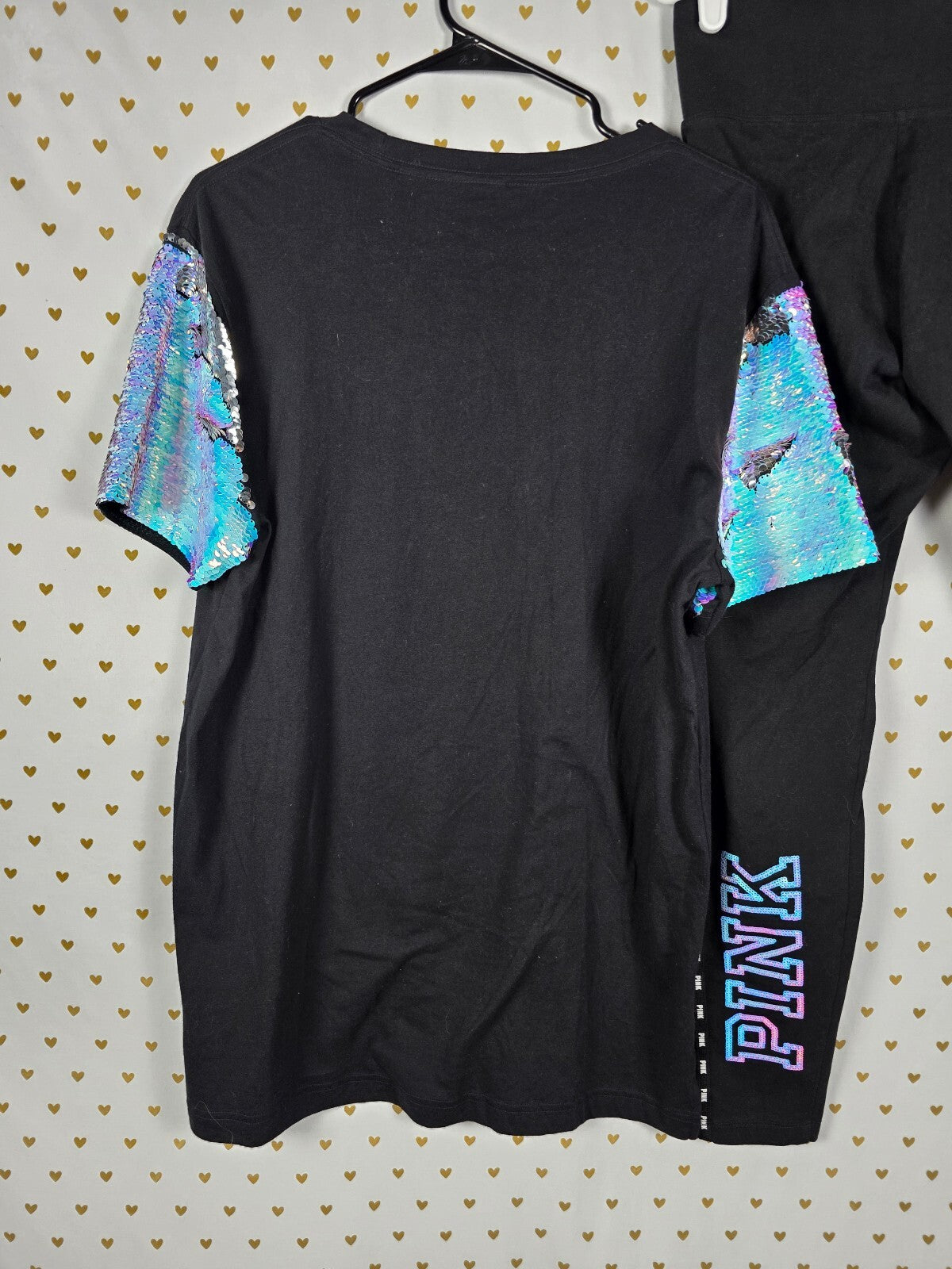 Victorias Secret PINK Mermaid Flip Sequin SET Yoga Pants Tee shirt MEDIUM Set