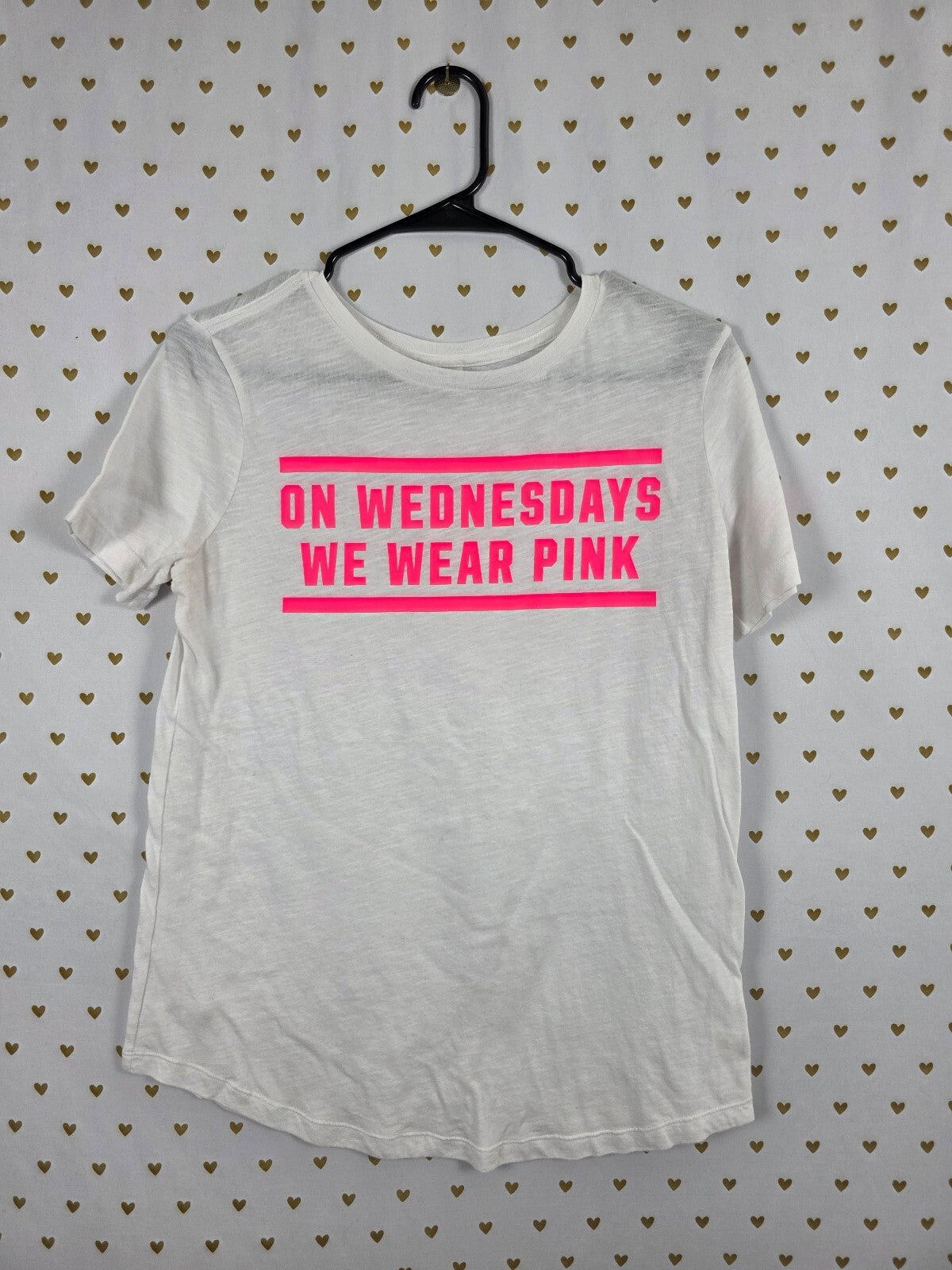 Victorias Secret On Wednesdays we wear Pink White Tee shirt Small