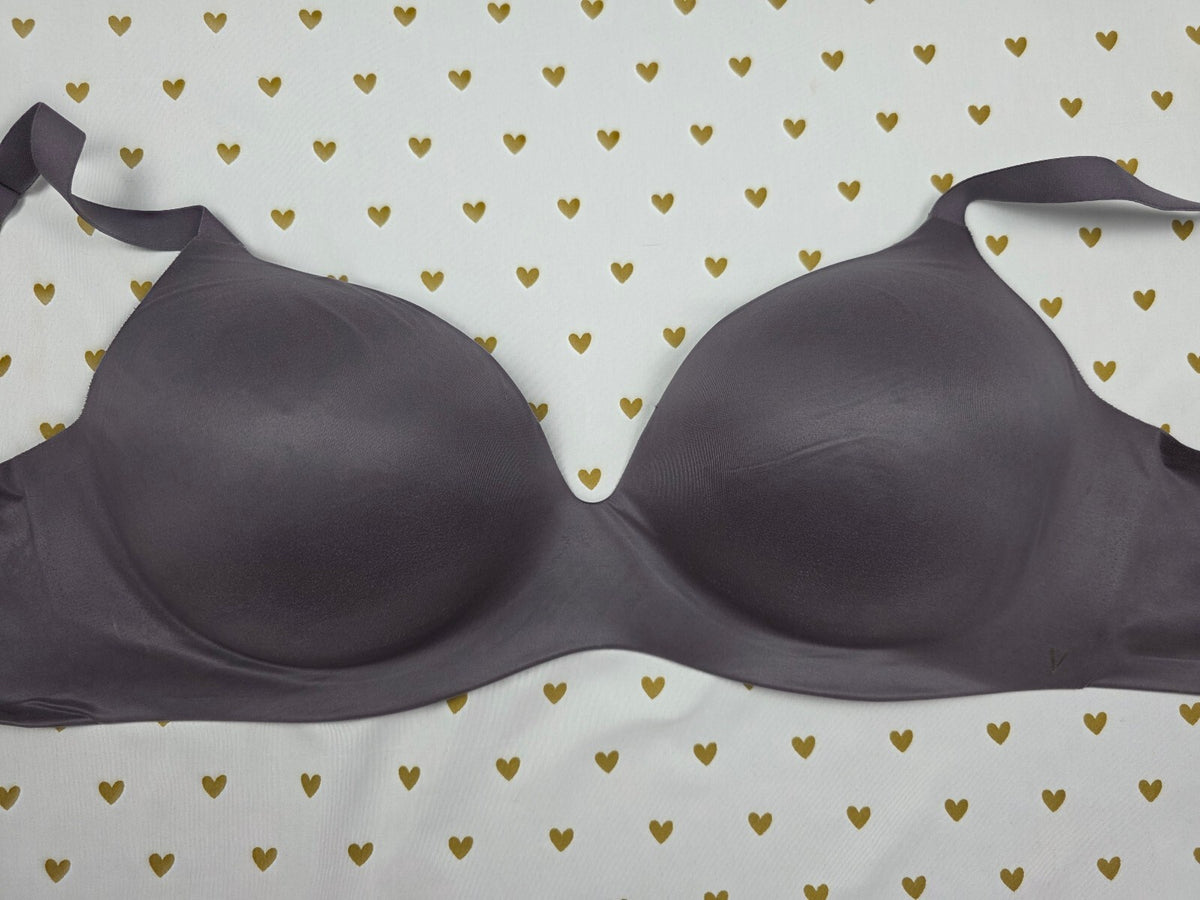 Victorias Secret Wireless No Wire Perfect Shape Bra 38DD