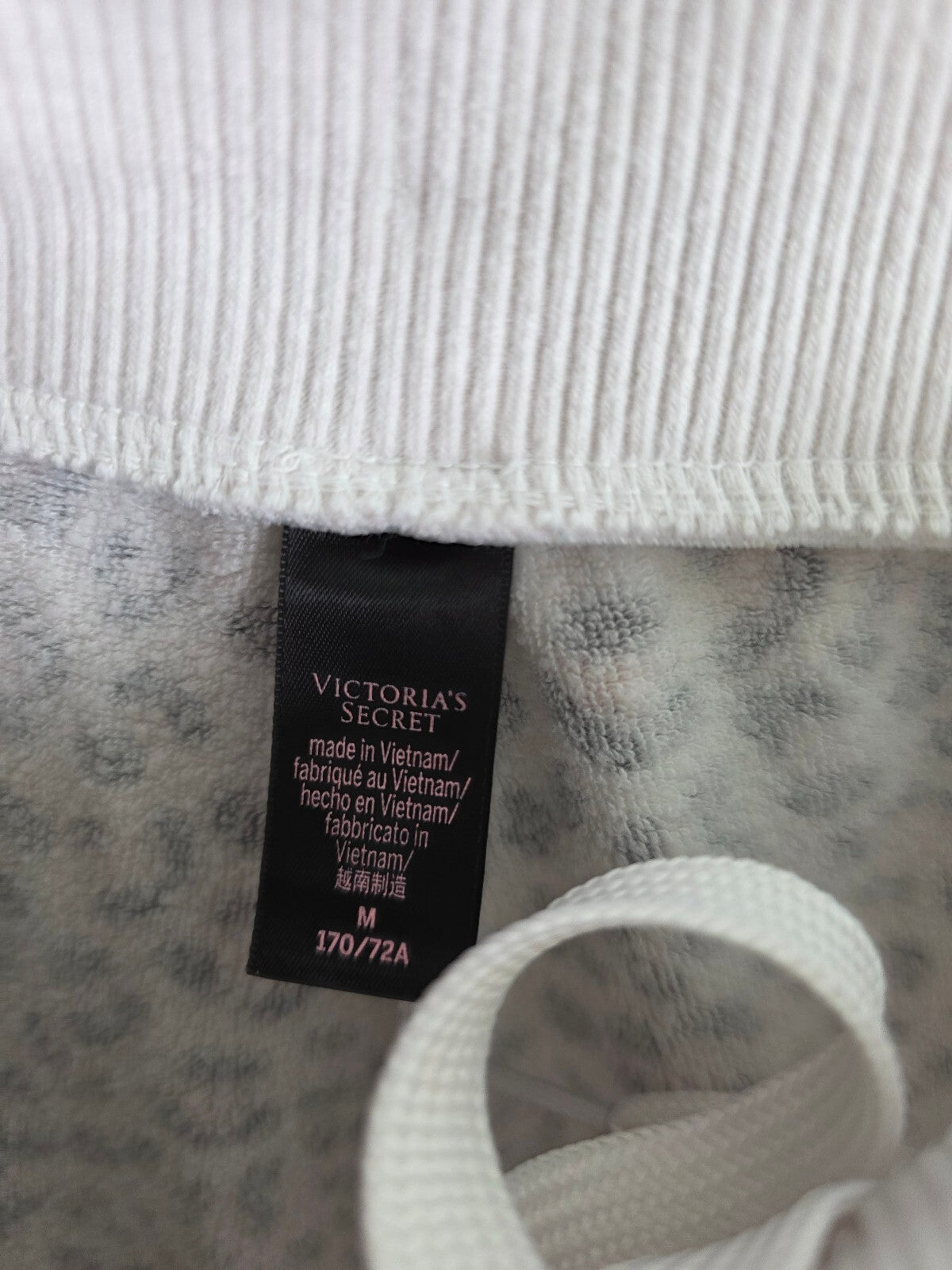 Victorias Secret Super Soft Thick Leopard Cheetah Sweats Sweatpants Medium