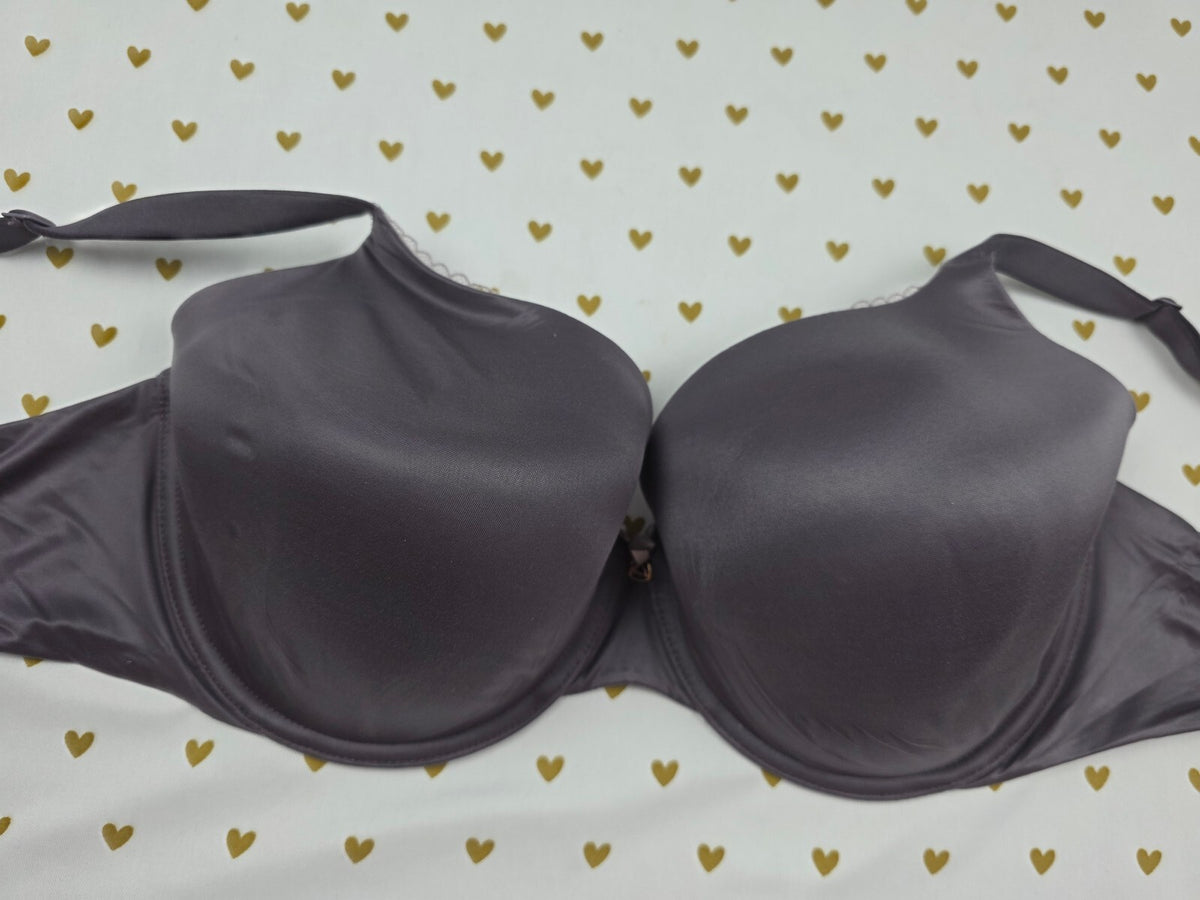 Victoria's Secret Body By Victoria Lined Perfect Coverage Bra 40DD