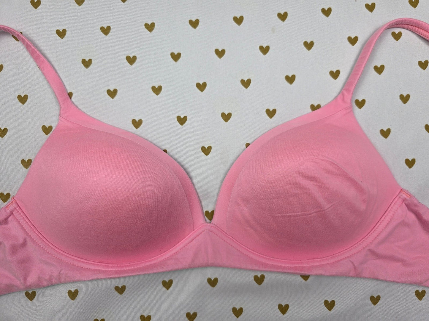 Victorias Secret Neon Pink Wireless No Wire Bra 34C