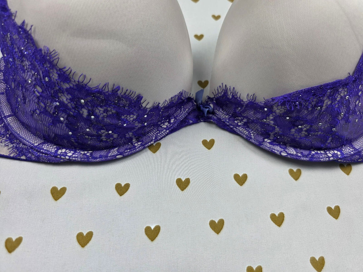 Victorias Secret  Dream Angels Bling Studded Plunge Bra Push Up 36C