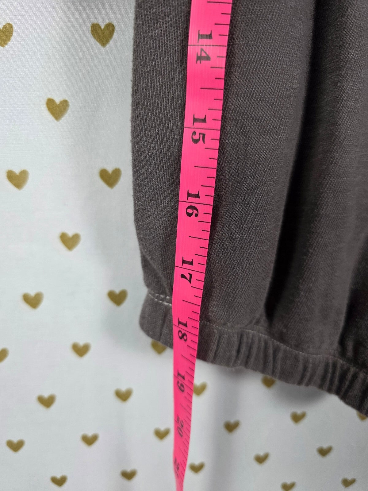 Victorias Secret PINK Vintage Logo Capri Sweats Sweatpants MEDIUM y2k