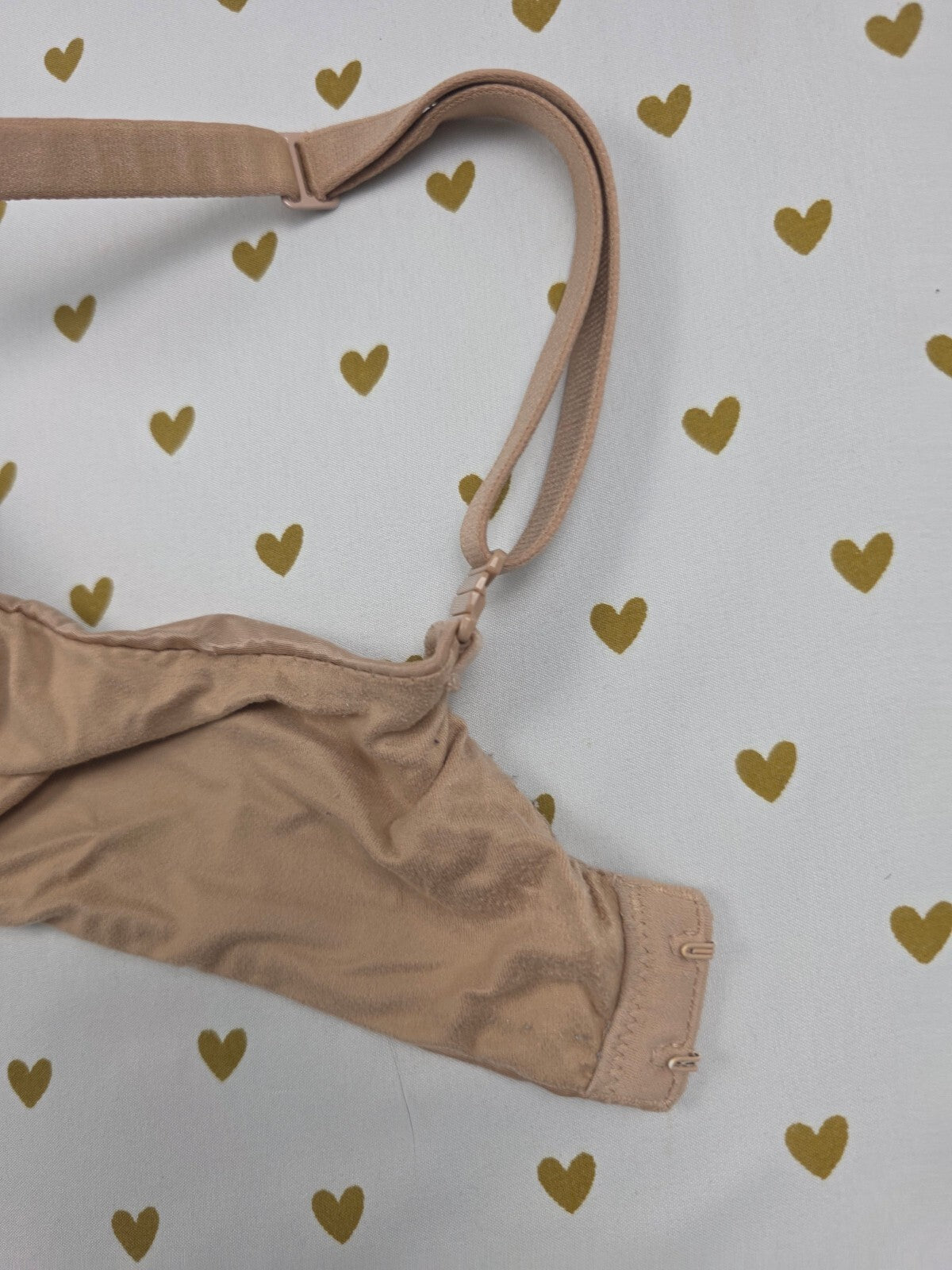 Victoria's Secret Beige Body By Victoria Perfect shape Bra 34D