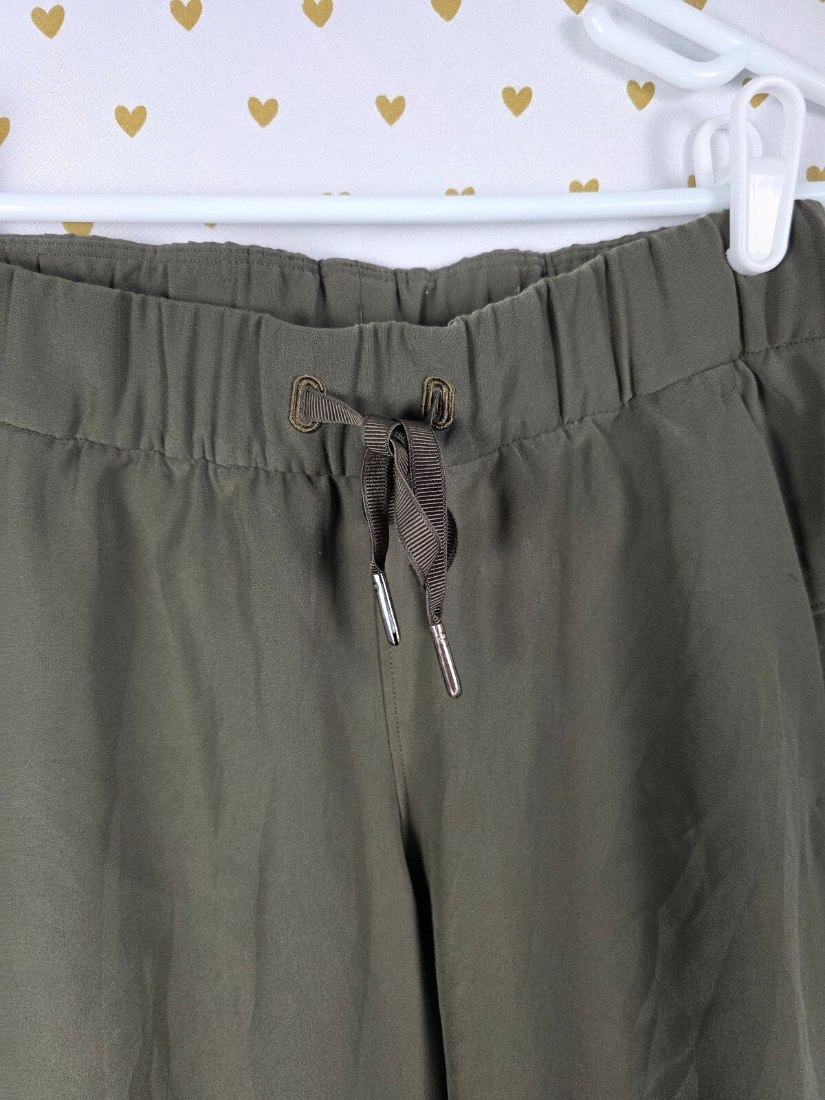 Lululemon Women's Olive Green High Rise Stretch Jogger Pants Size 2