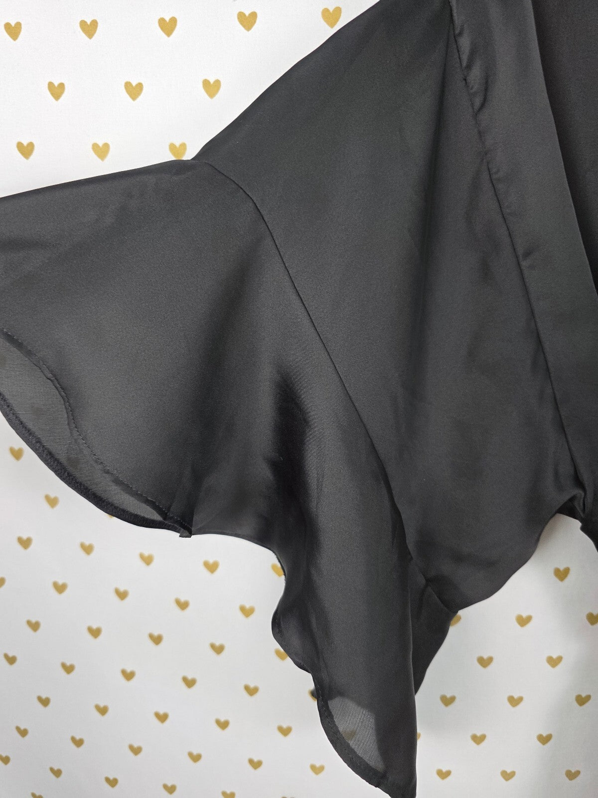 Victorias Secret  Black Ruffled Flutter Flowy XS SMALL Satin Silky Robe