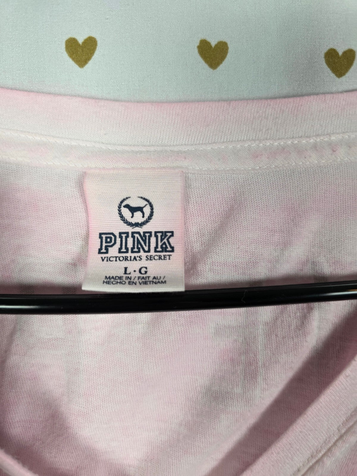 Victorias Secret PINK Vintage 86 V neck Tee shirt Y2k Large