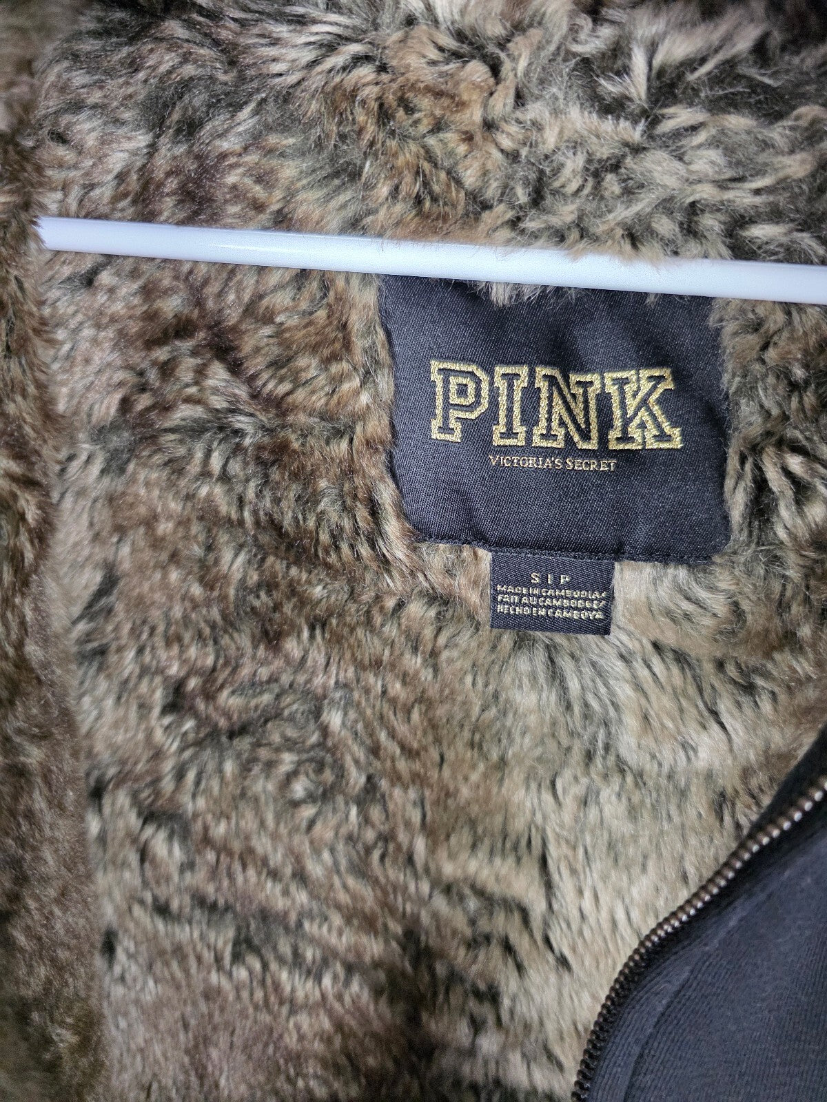 Victoria’s Secret PINK LOVE PINK Sequin BLING Faux Fur Zip Hoodie S Rare