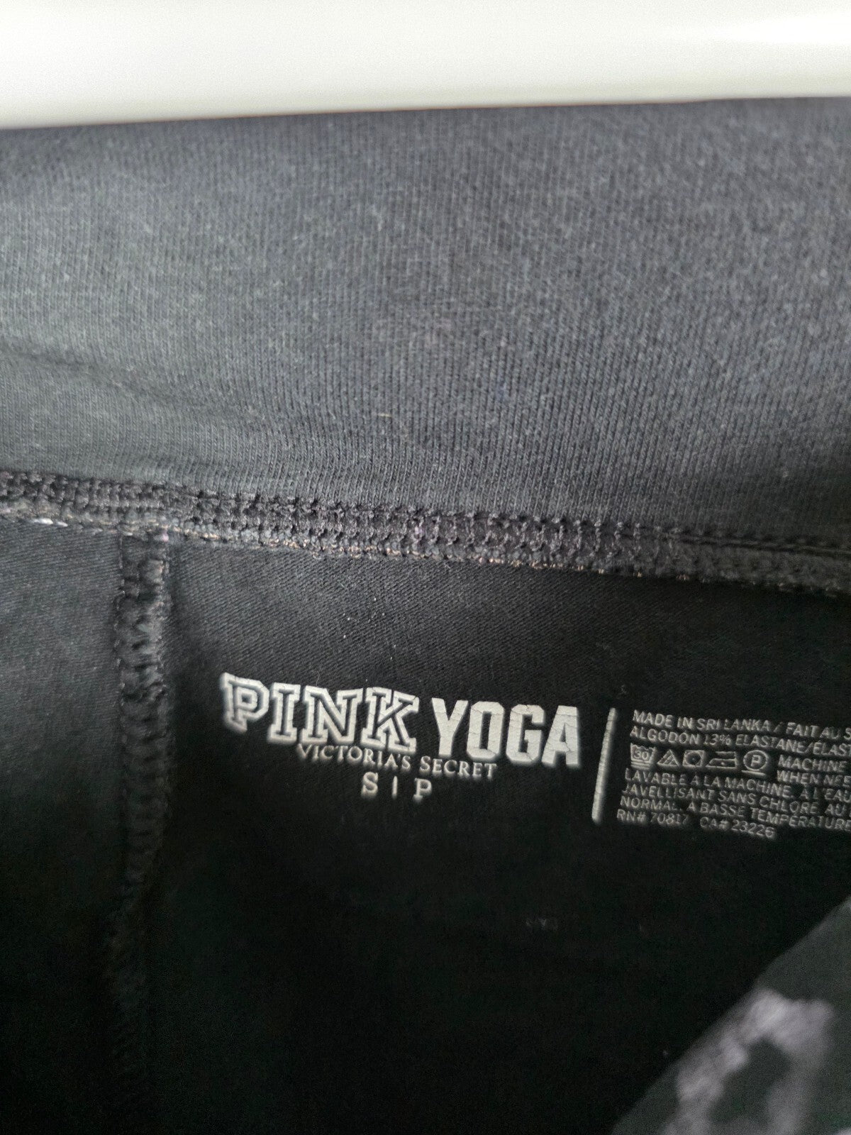 Victorias Secret PINK Cheetah Leopard Foldover Yoga Pants Ankle Skinny