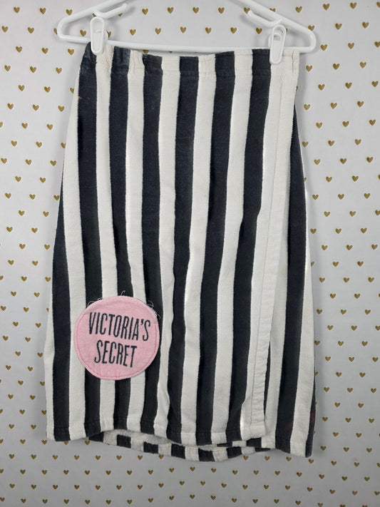 Victoria's Secret Striped Plush Spa Bath Wrap Towel Cover Up Logo