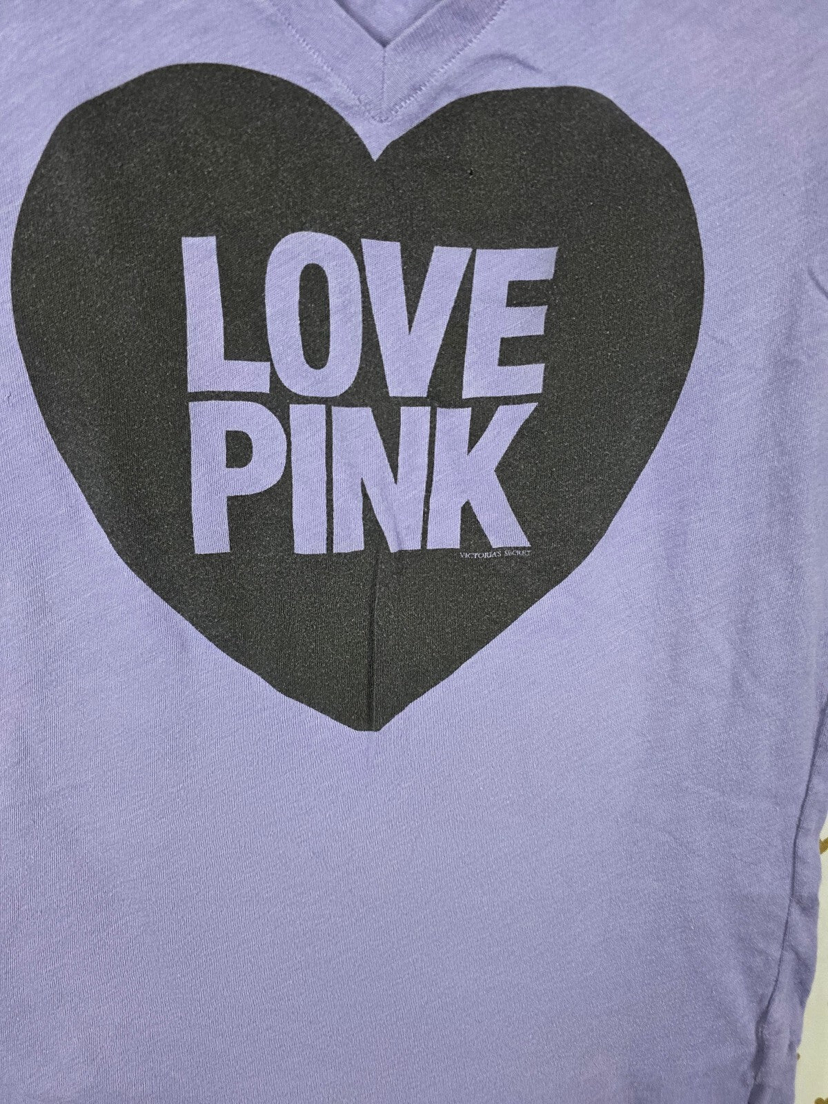 Victorias Secret PINK Vintage y2k Purple V neck LOVE Heart Tee shirt SMALL