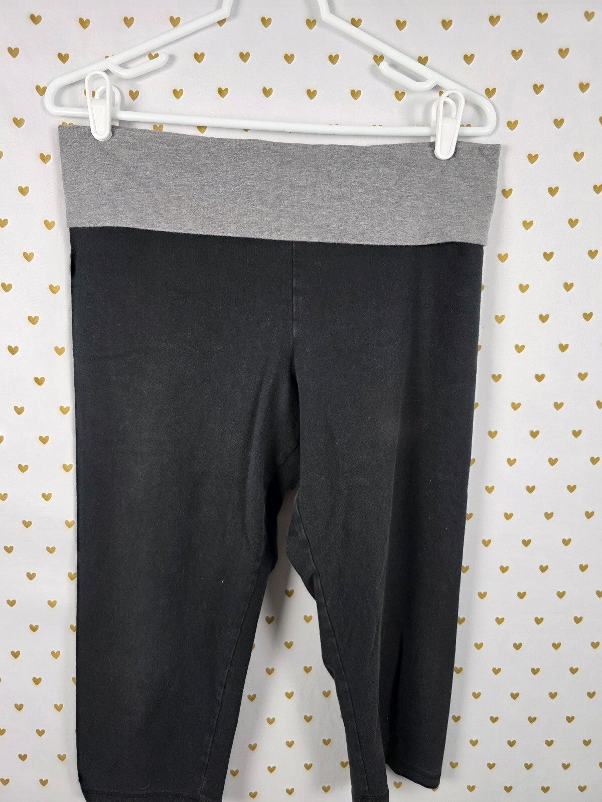 Victorias Secret  PINK BLING Zebra Foldover Capri Yoga Pants LARGE