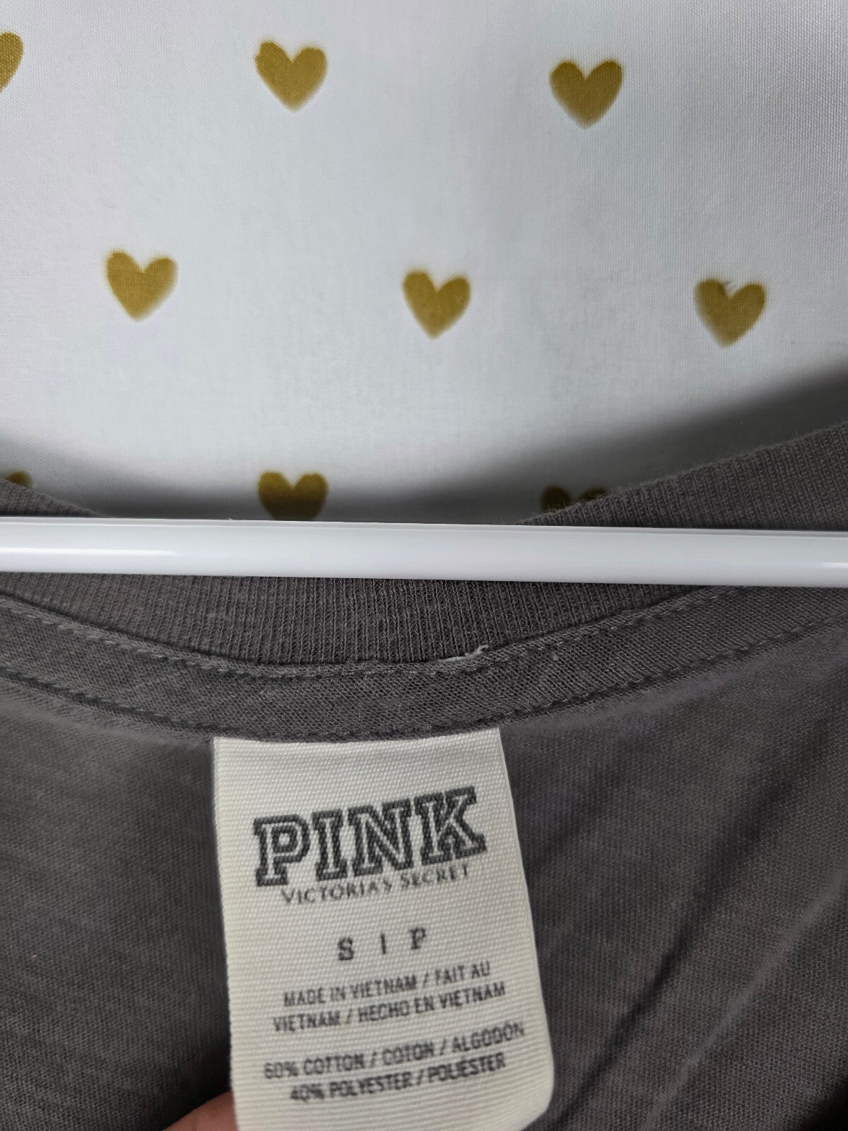 Victorias Secret PINK LOVE Cheetah Leopard BLING Sequined Long Sleeve Tee Shirt