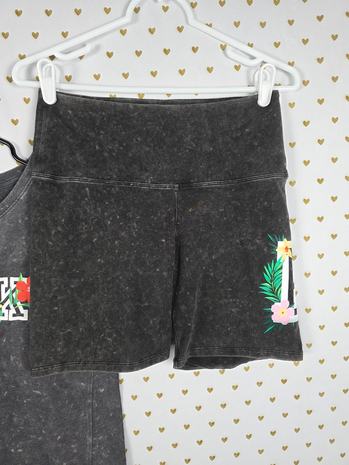 Victoria's Secret PINK Tropical Floral Tee Bike Shorts Set M Acid Wash
