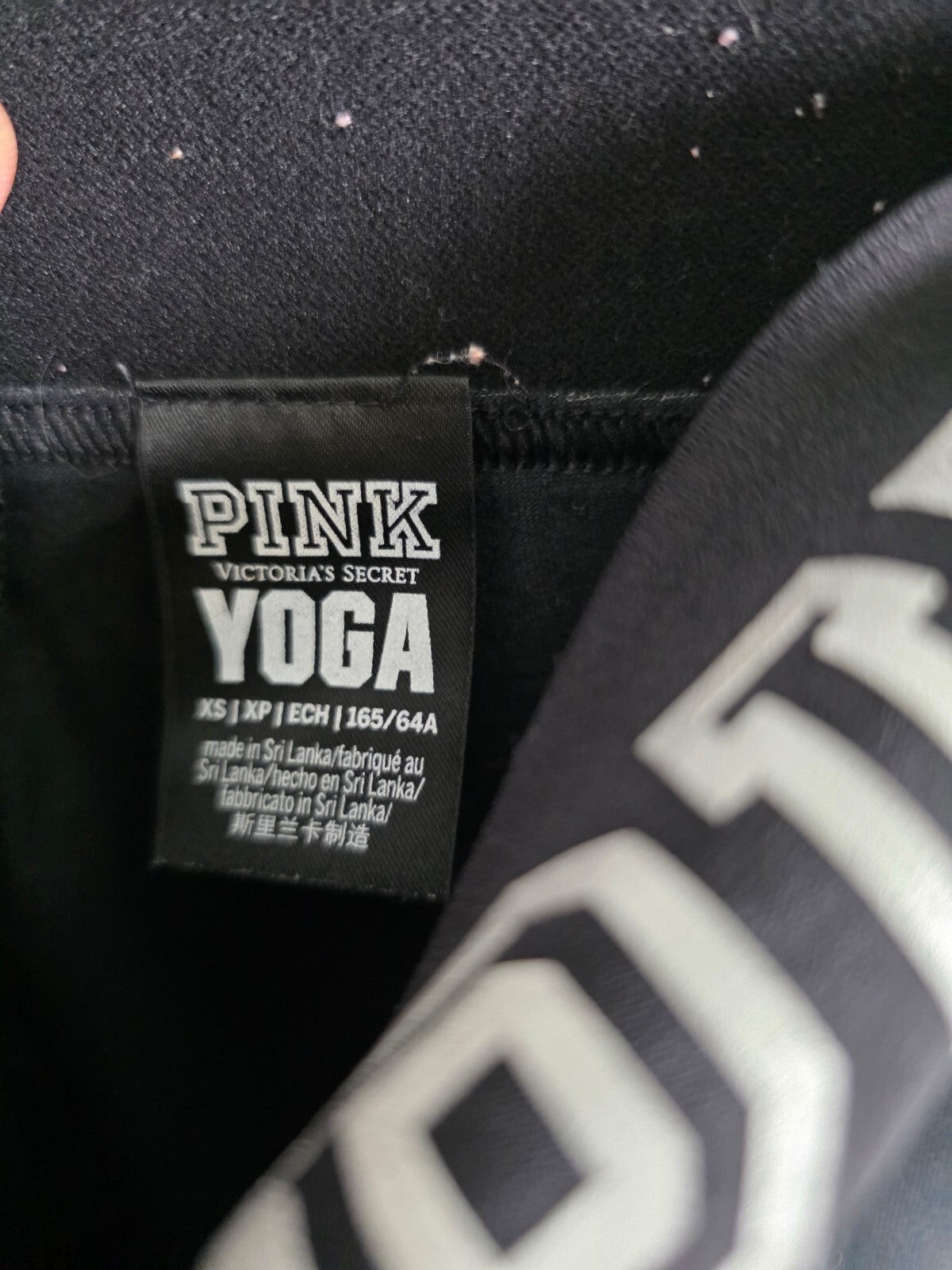 Victorias Secret PINK Rainbow BLING Set Yoga Pants Sequined HTF Tee Outfit XS