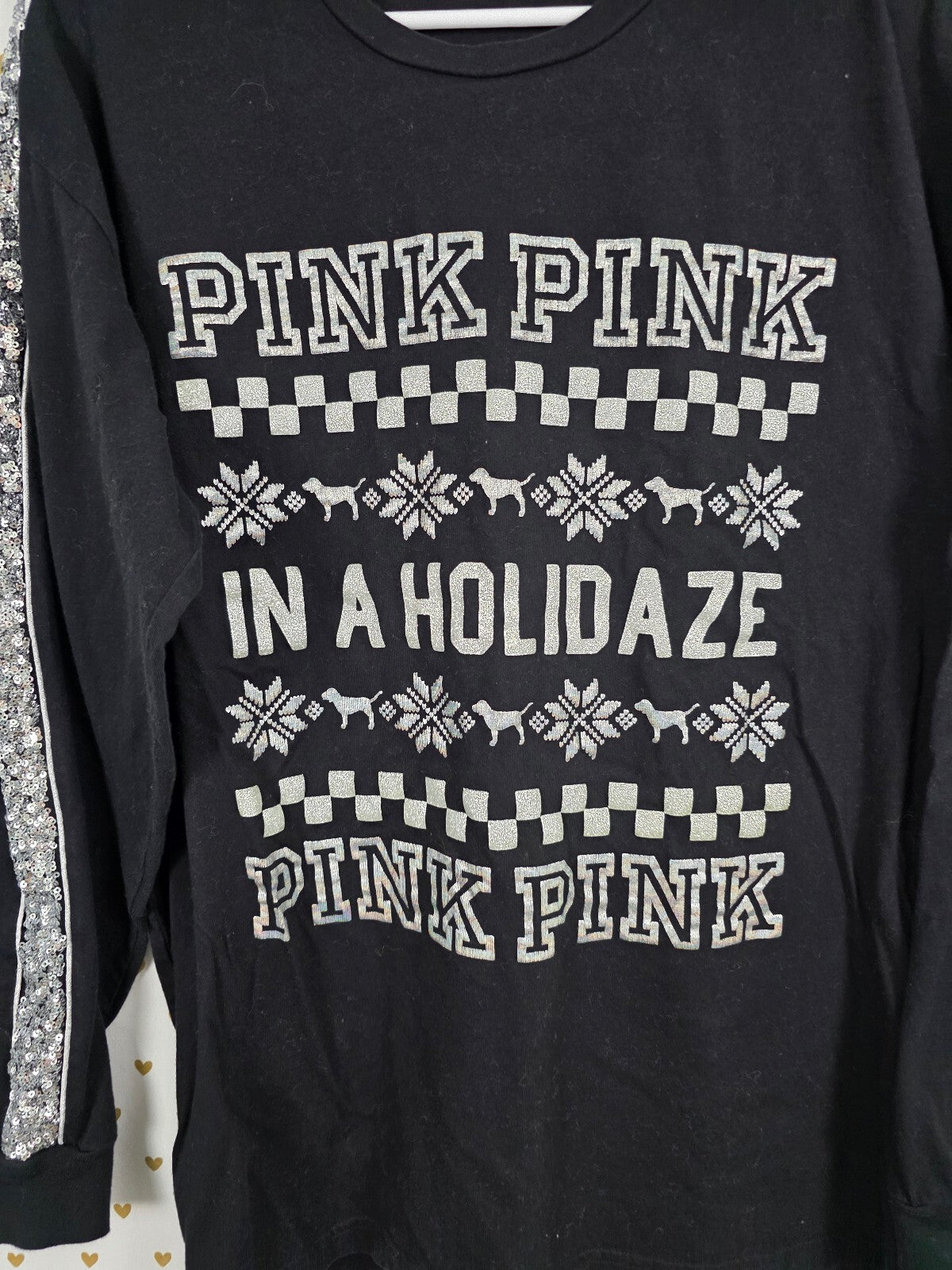 Victorias Secret PINK Holidaze Bling Long Sleeve Sequined Tee shirt Black Large