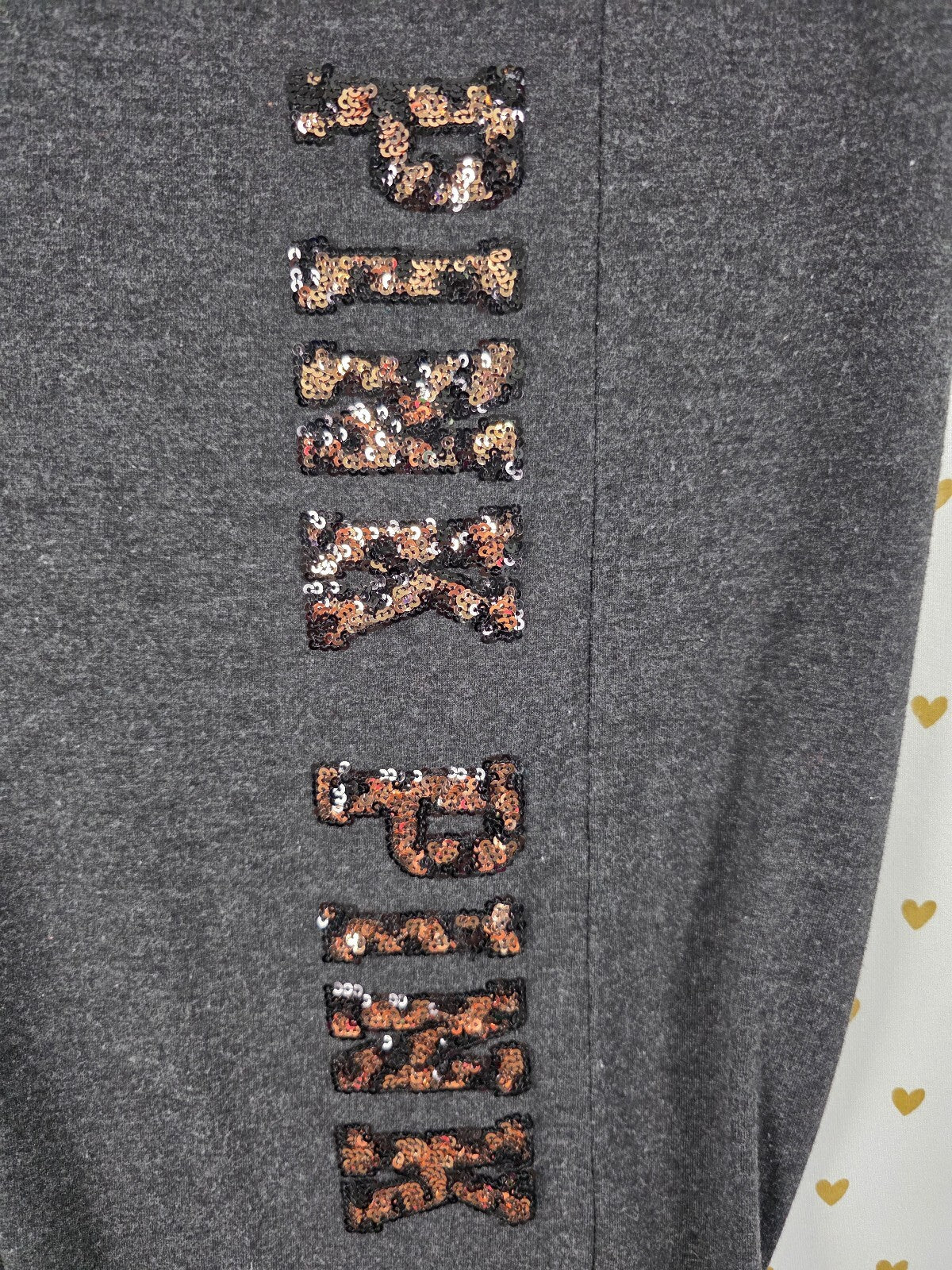 Victorias Secret PINK BLING leopard Cheetah Yoga Pants Sequined Logo LARGE