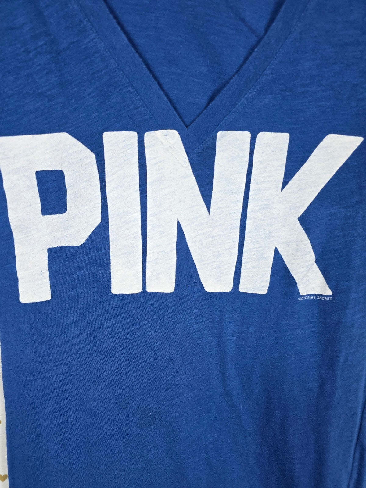 Victorias Secret PINK V Neck Vintage y2k Logo Tee shirt SMALL