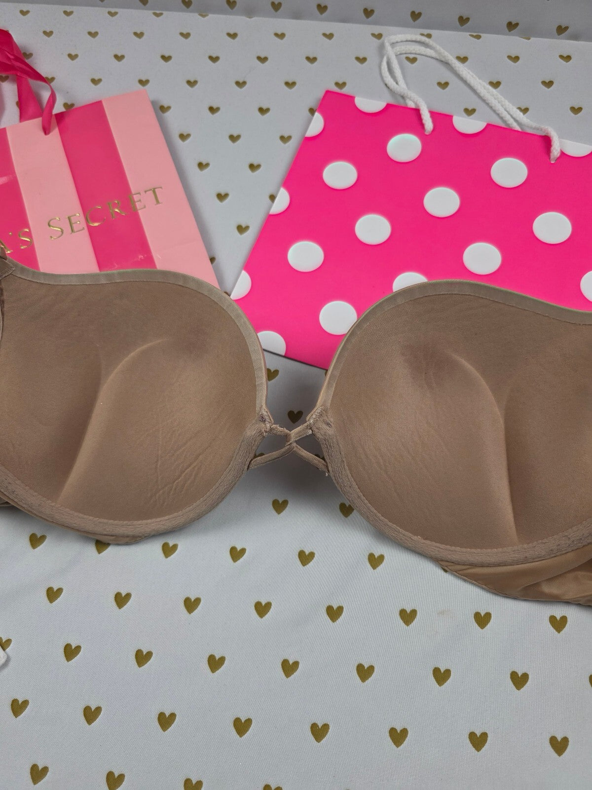 Victorias Secret Beige Bombshell Add 2 Sizes Push Up Bra 36C