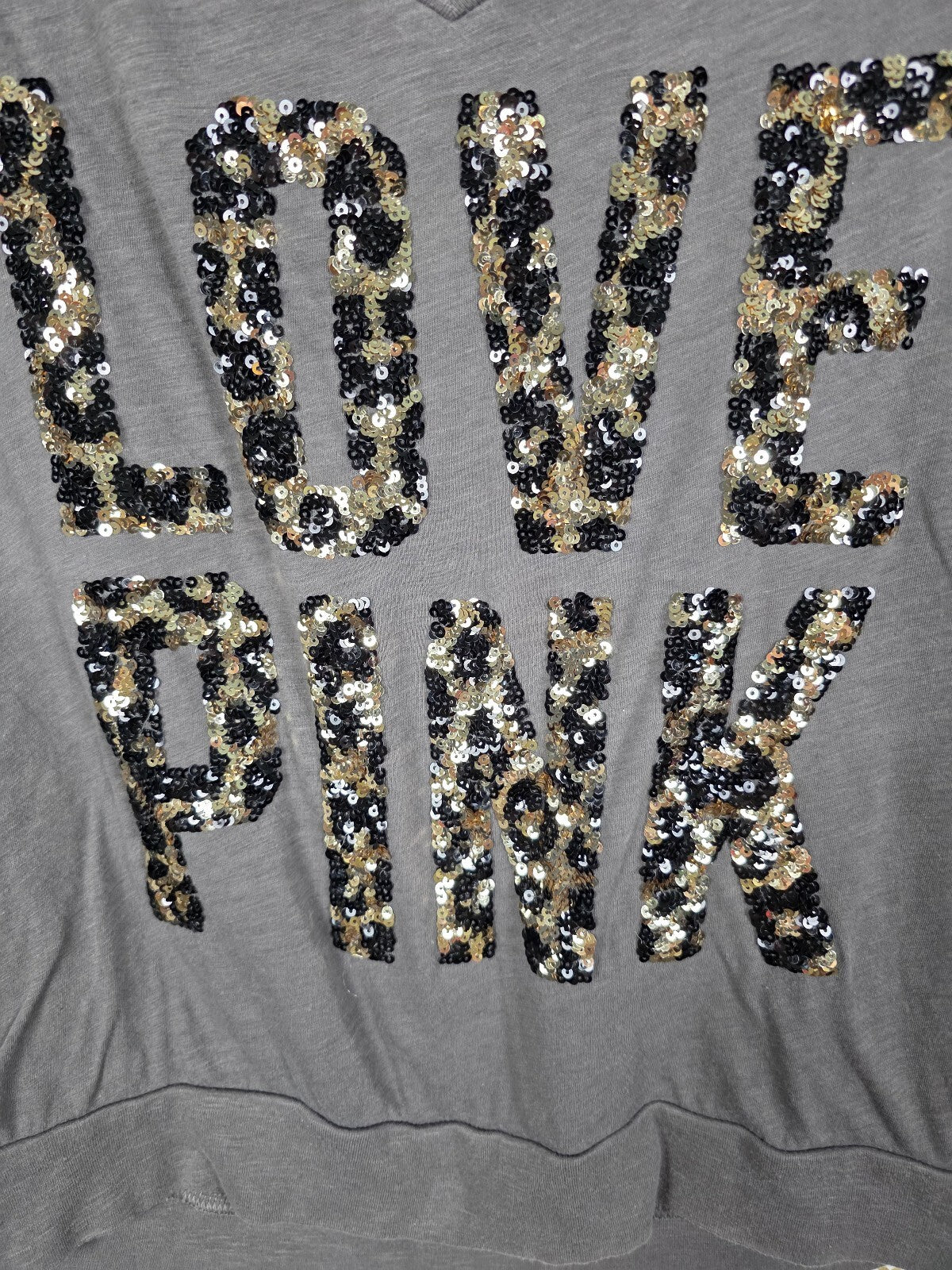 Victorias Secret PINK LOVE Cheetah Leopard BLING Sequined Long Sleeve Tee Shirt