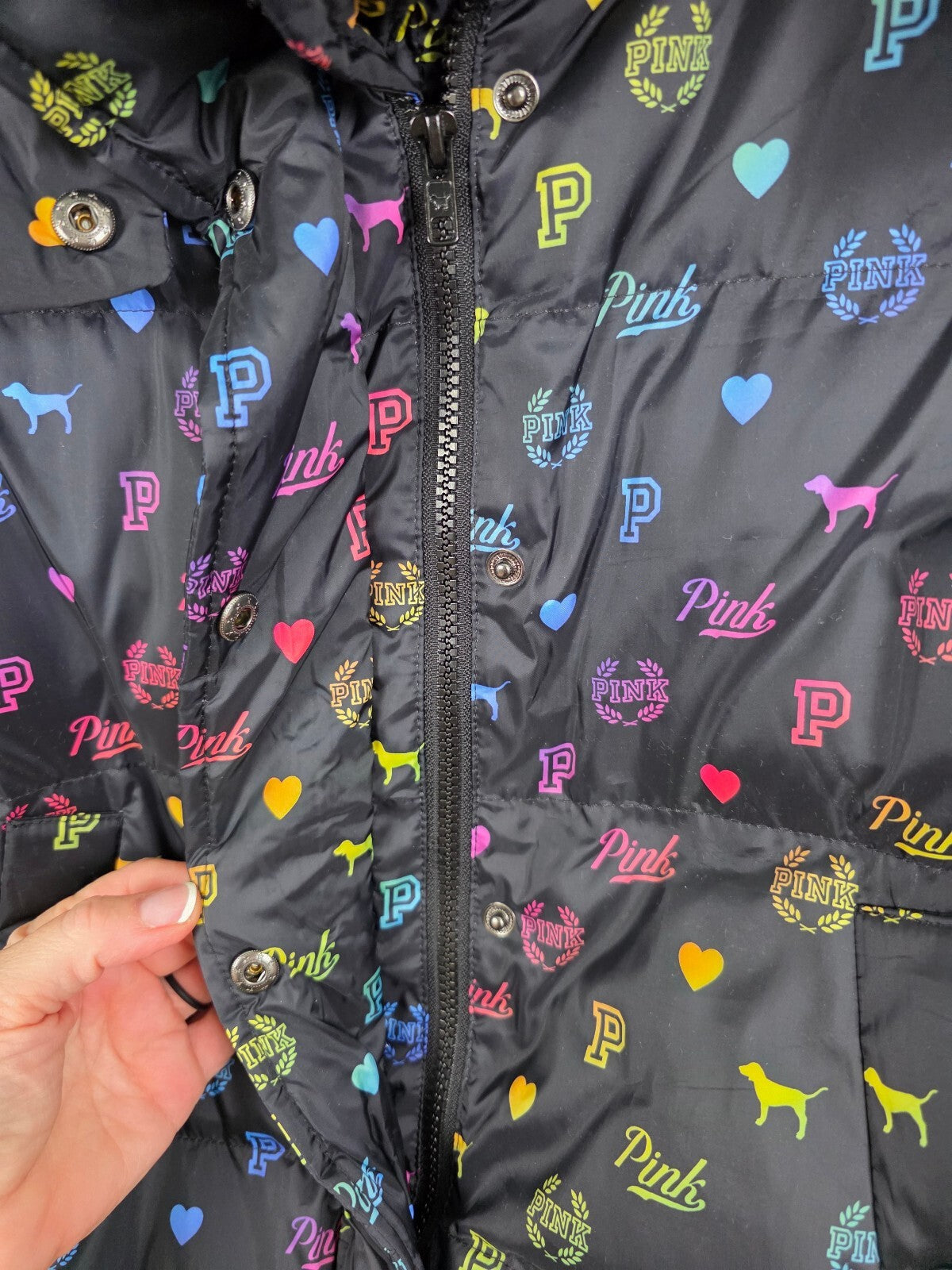 RARE Victoria’s Secret PINK Rainbow Logo Puffer Jacket Hooded Small Black