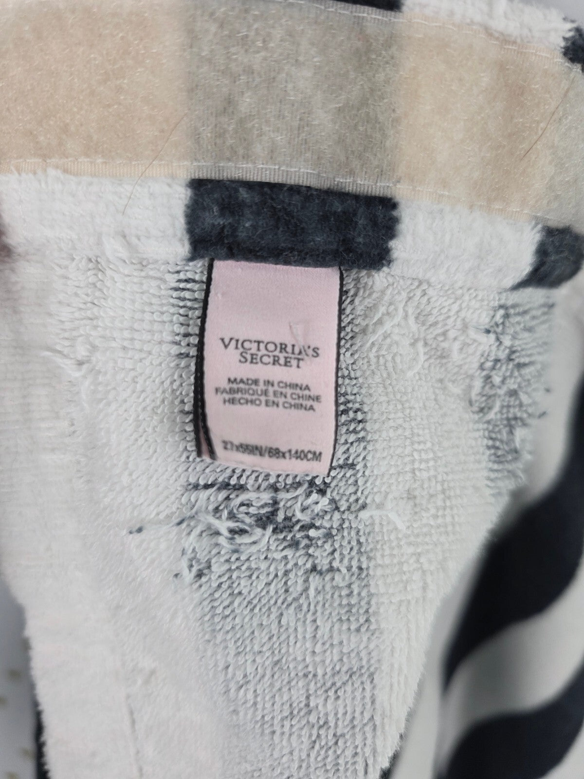Victoria's Secret Striped Plush Spa Bath Wrap Towel Cover Up Logo
