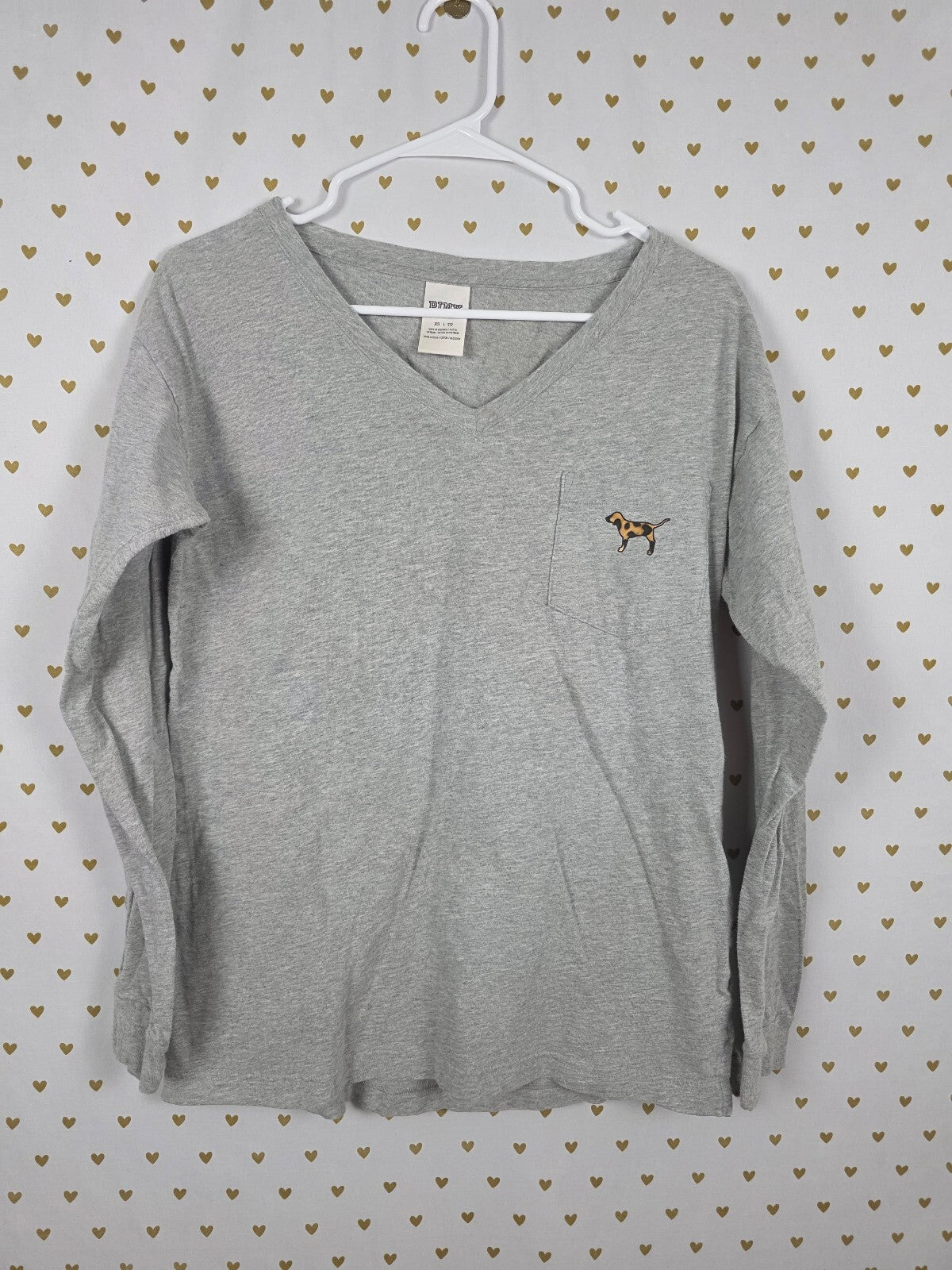 Victorias Secret PINK Leopard Cheetah Dog Logo Long sleeve tee shirt