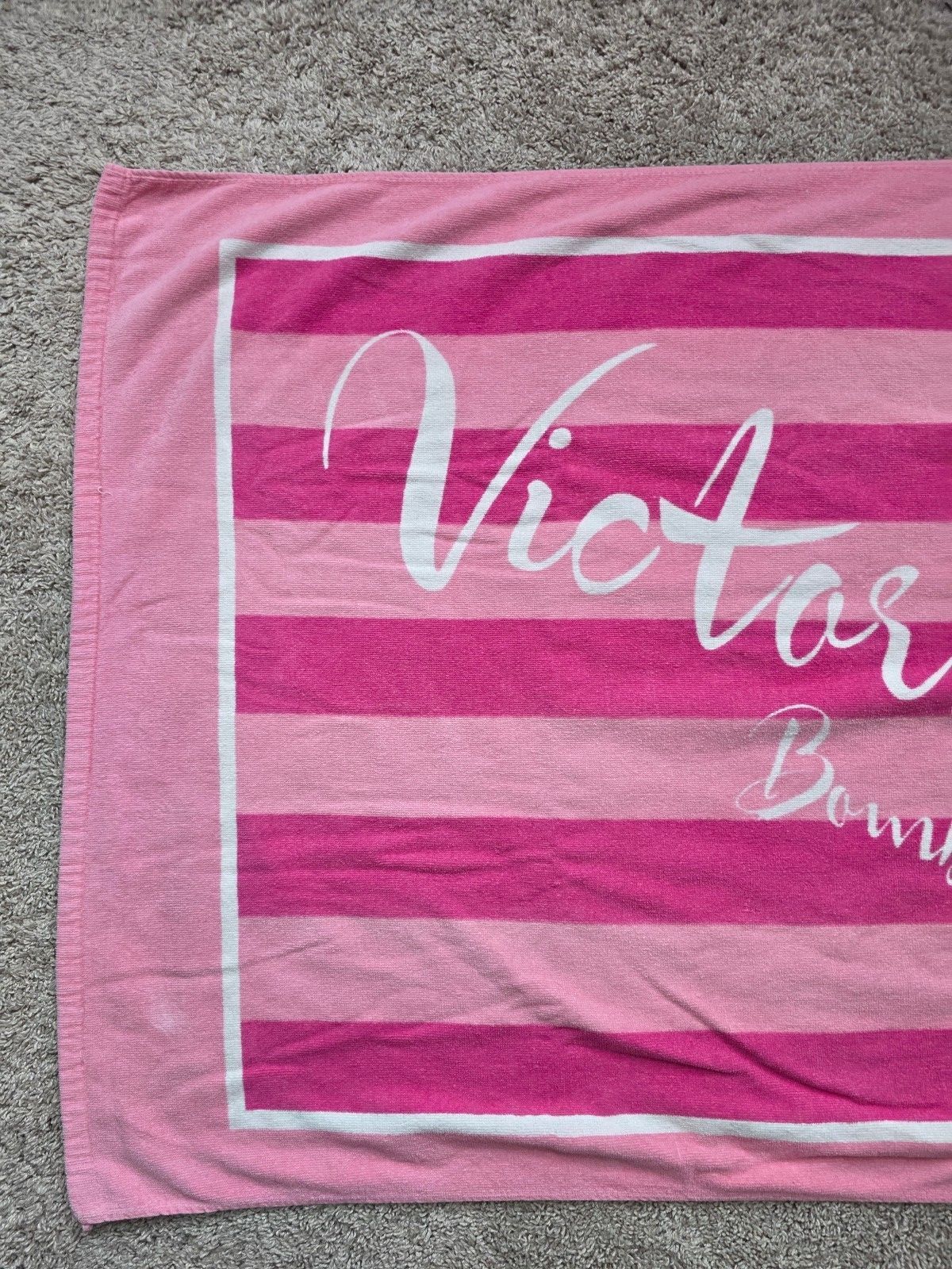 2011 Victoria’s Secret Bombshell Beach Towel Pink Striped Cotton Y2K 66x34