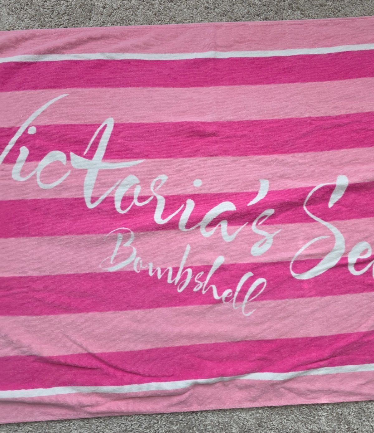 2011 Victoria’s Secret Bombshell Beach Towel Pink Striped Cotton Y2K 66x34